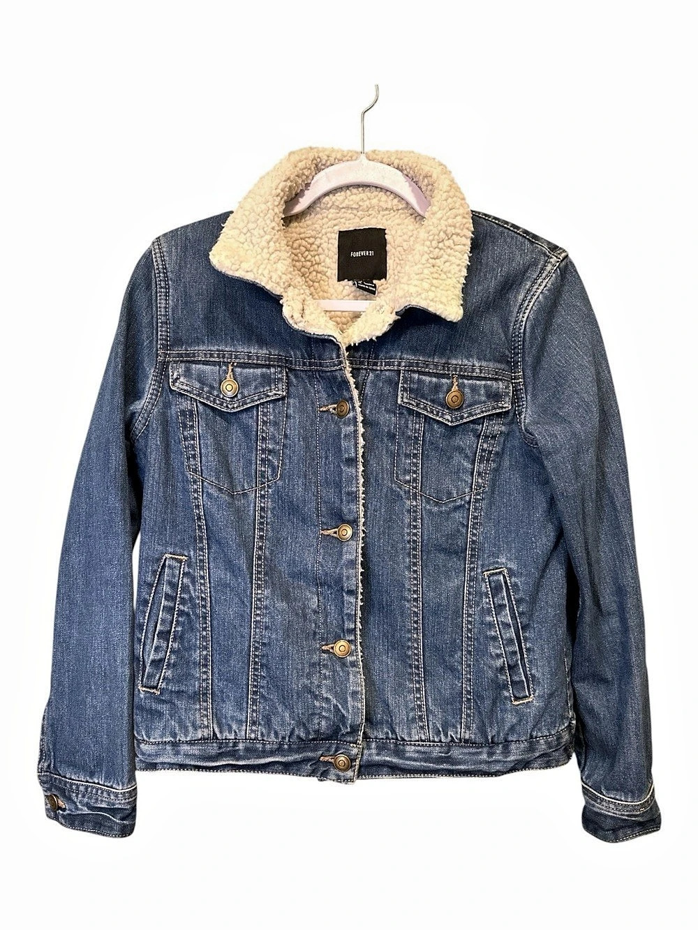 Forever 21 Women’s Sherpa-Lined Denim Trucker Jacket in Blue Size S